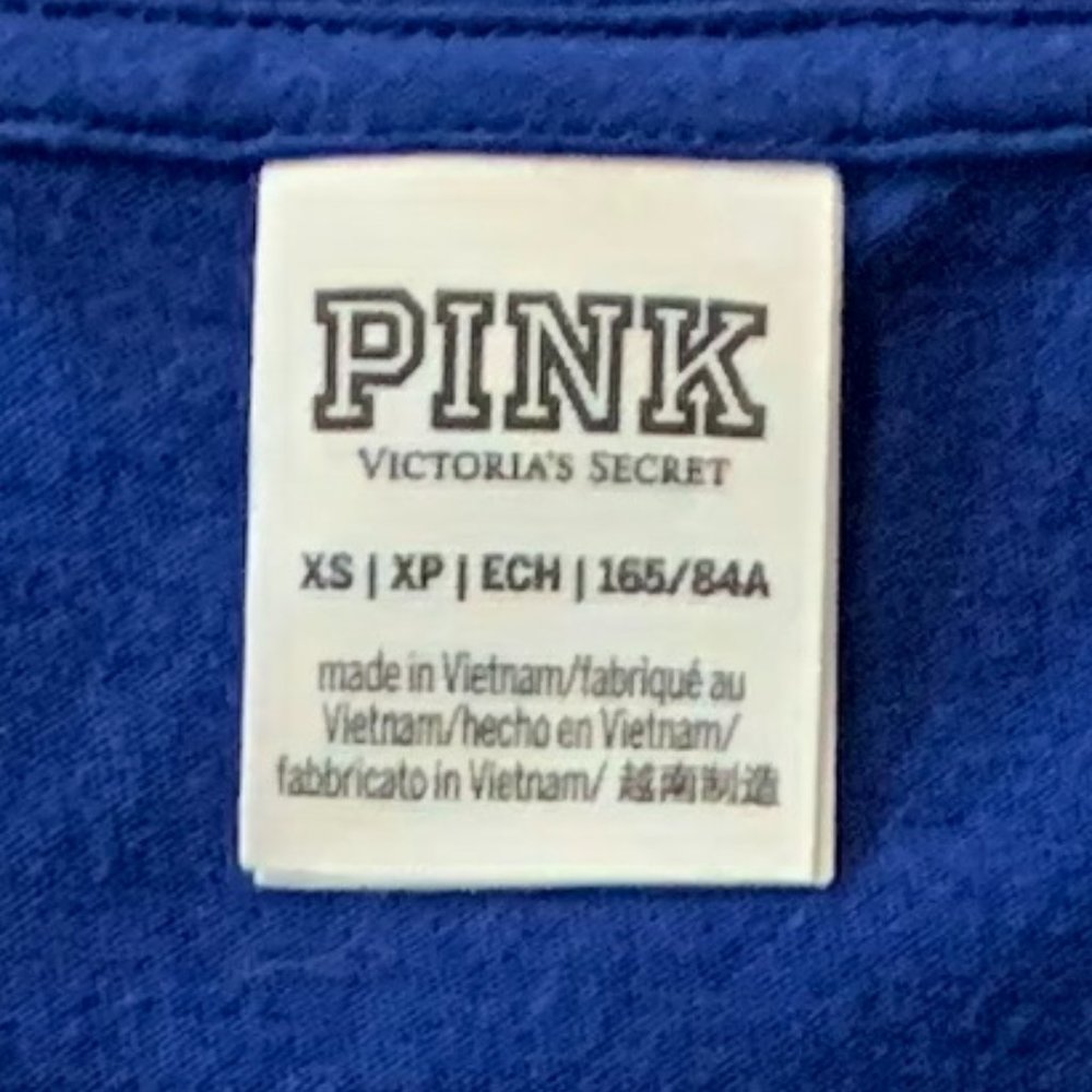 NWOT Victoria's Secret PINK Campus Tee Rose Embroidered With Sherpa Letters - Picture 3 of 9